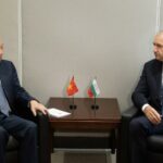 То Лам и Румен Радев