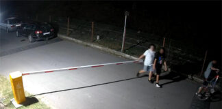 Подвижната бариера