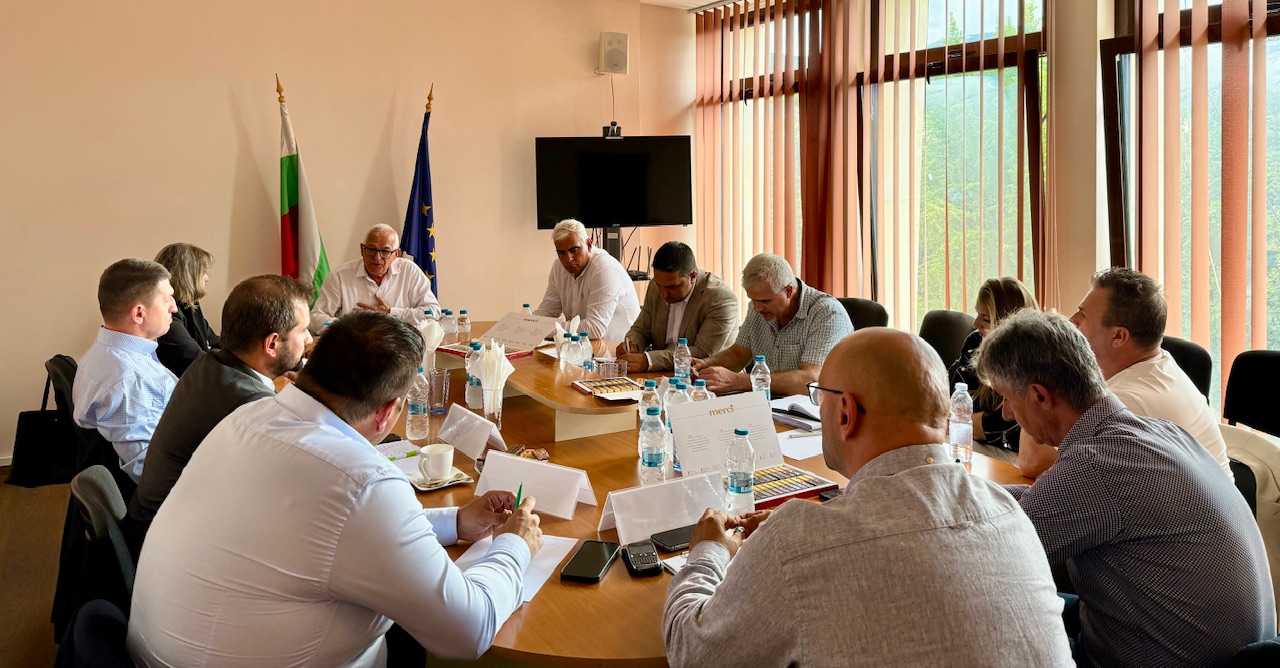 Водата е приоритет на всички и е въпрос на национална