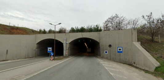 Тунел "Мало Бучино" на АМ "Струма"
