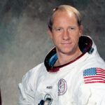 Алфред М. Уордън