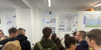 Ученици и инж. Диана Груева