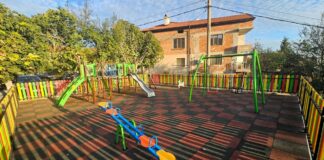 Детска площадка