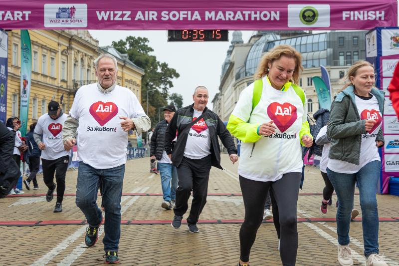 Трансплантирани пациенти роднини на донори служители на Изпълнителна агенция Медицински