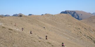 Мотористи с мотори в НП "Рила"