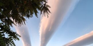 Лентикулярни облаци