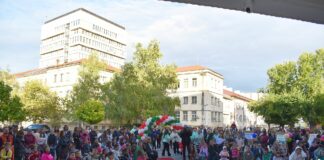 С червен килим откриха новата учебна година