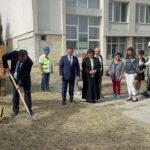 Първата копка