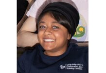 Райяна Барнауи, летяла в Космоса