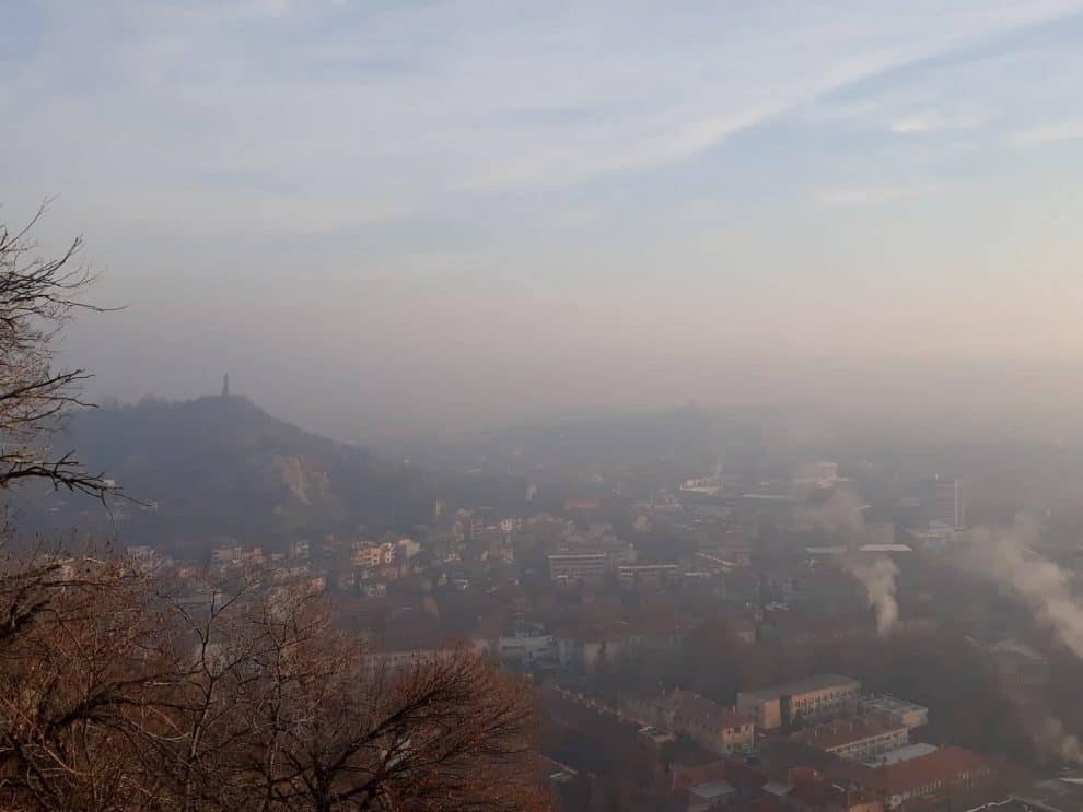 Превантивните мерки на РЗИ Пловдив остават в сила заради продължаващото тлеене