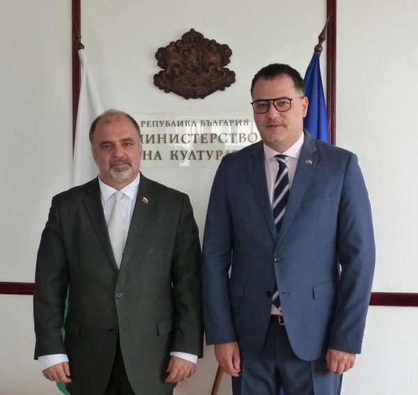 Срещата в МК