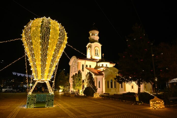 Коледна украса