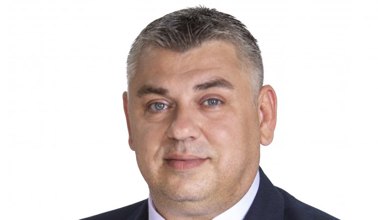 Надяваме се 51 вия парламент скоро да започне и правим всичко