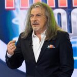 Магърдич Халваджиян