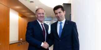 Майк Помпео и Кирил Петков