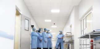 Посещение на медици от Азербайджан във ВМА