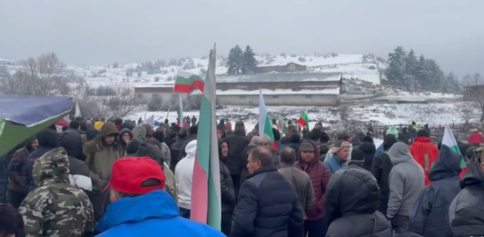 Протест във Велинград