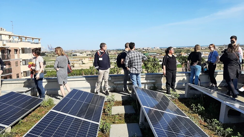 в партньорство с европейски организации стартира напълно безплатен онлайн