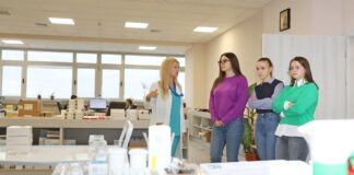 Студенти на Медицински университет-София посетиха ВМА