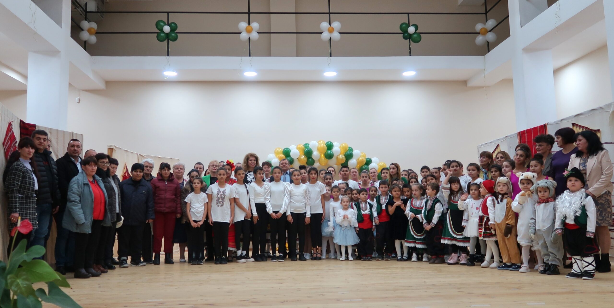 Вицепрезидентът Илияна Йотова беше гост на честването на 125 годишнината на