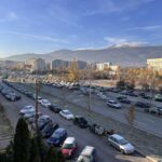 Самоубийство затруднява движението