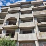 Груб строеж