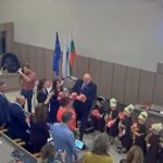 Коледари в ОбС-Бургас