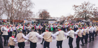 Коледен буенек