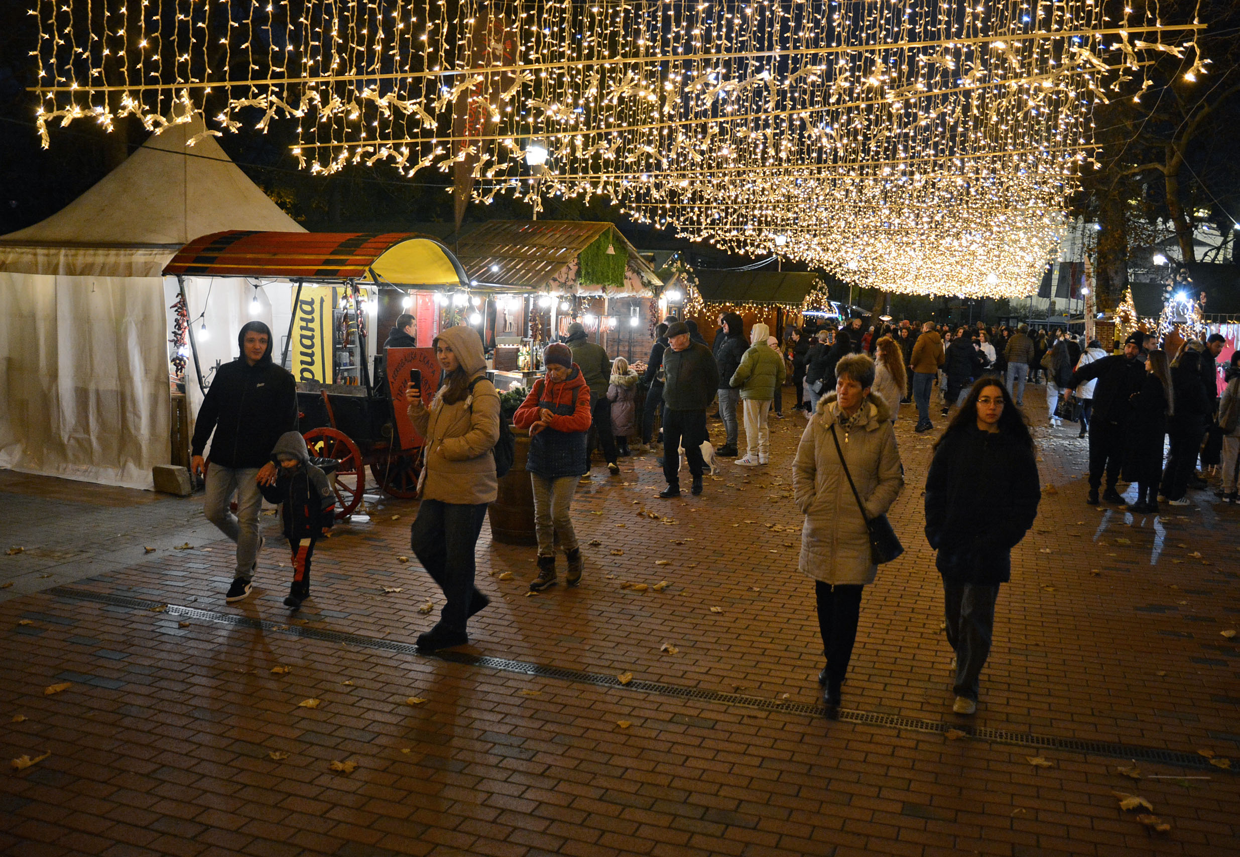 На 22 и 26 декември от 18 00 ч жителите и