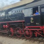 Коледният влак