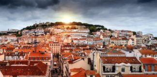 Лисабон