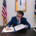 Майк Джонсън