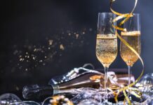 Нова година, шампанско