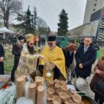 Освещаване на празничната трапеза в Бургас