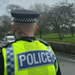 Пътен полицай спира след AI камери