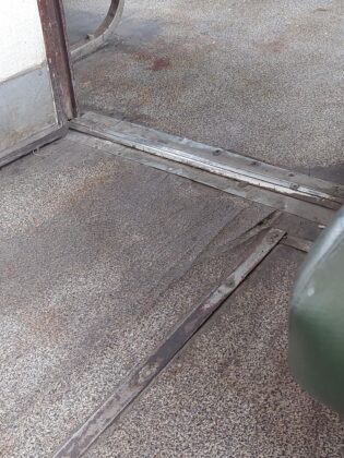 Пътническият влак