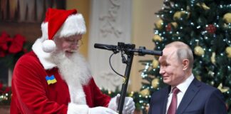 Подарък за празниците електрическа тротинетка получи Владимир Путин от украинския Дядо Коледа