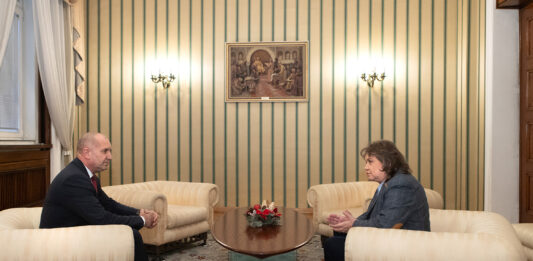 Президентът Румен Радев и доц. Наталия Киселова