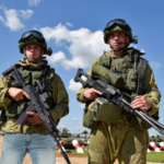 Руски войници