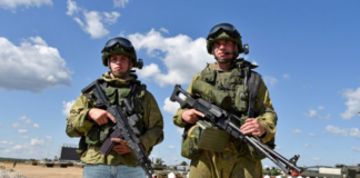 Руски войници