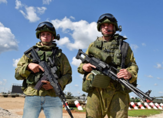 Руски войници