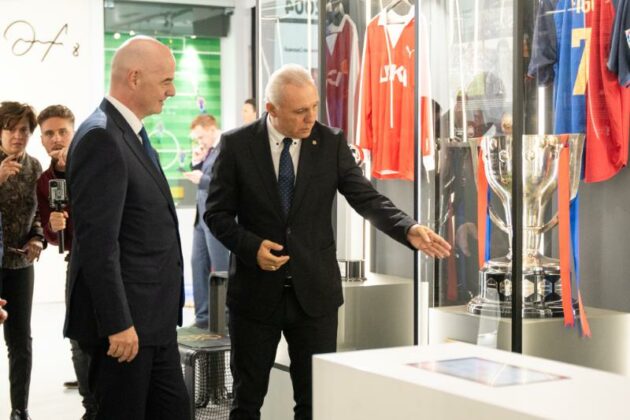 Зала на славата „Христо Стоичков“