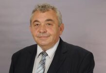 Кмет на Община Бойчиновци в област Монтана Светлин Сретениев