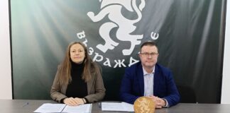 Виолета Диянова и Мариян Иванов от "Възраждане"