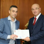 Връчването на свидетелствата