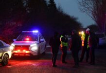 Екипи на властите