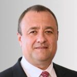 Иван Иванов