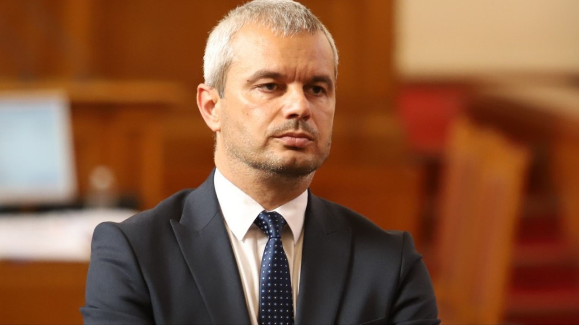 Стана ясно че в залата има енергия за подкрепа на