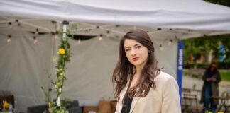 Лена Бориславова