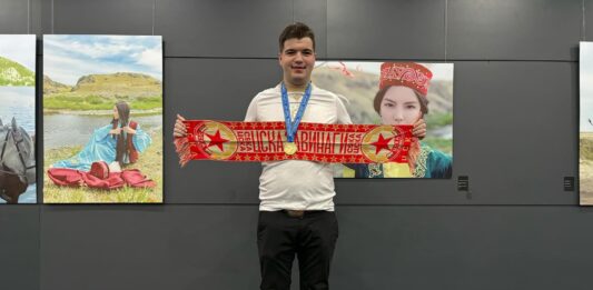 Петко Лазаров със златен медал